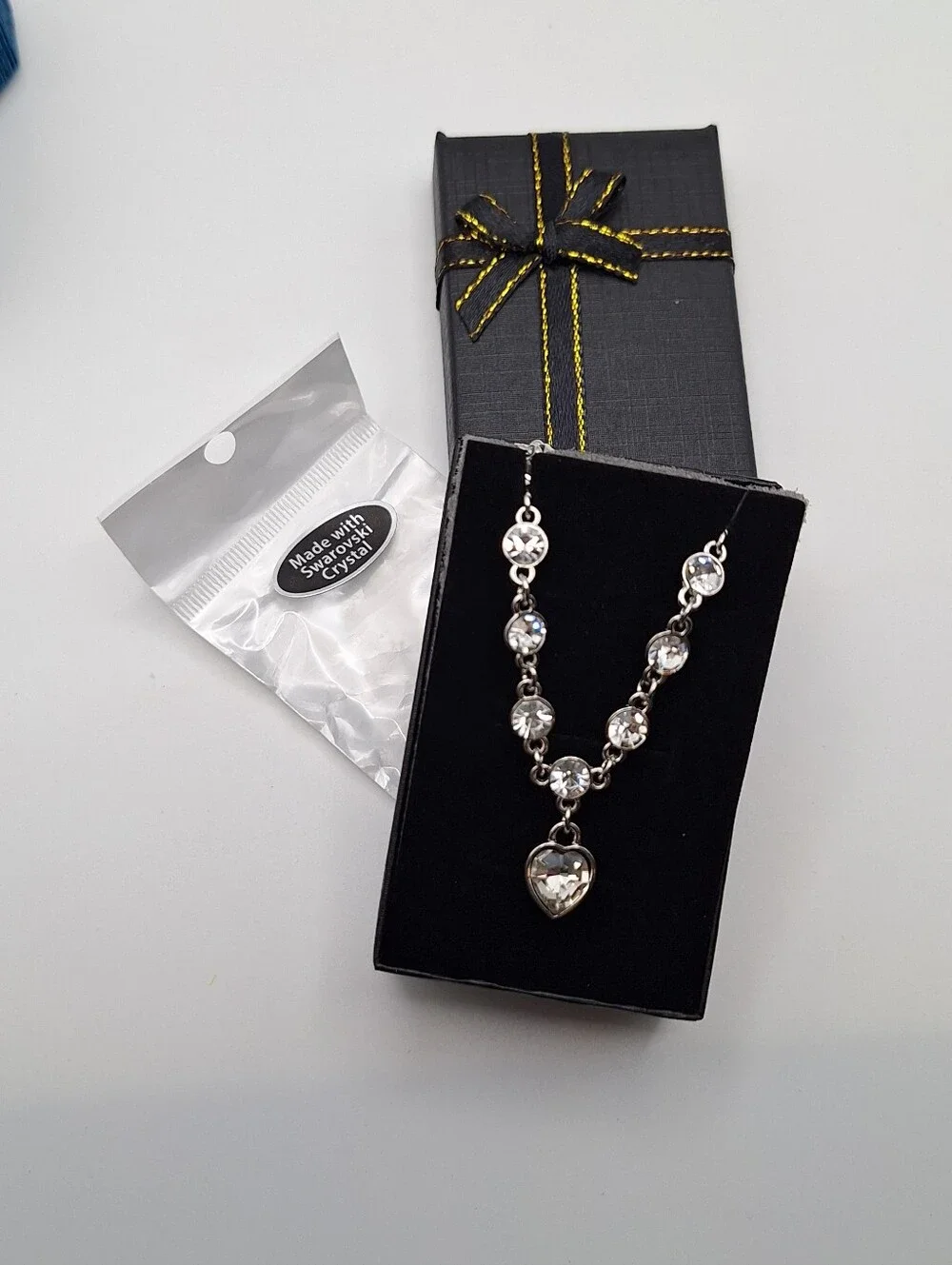 NEW Made With Swarovski Crystal Heart Charm Bracelet Silver Tone